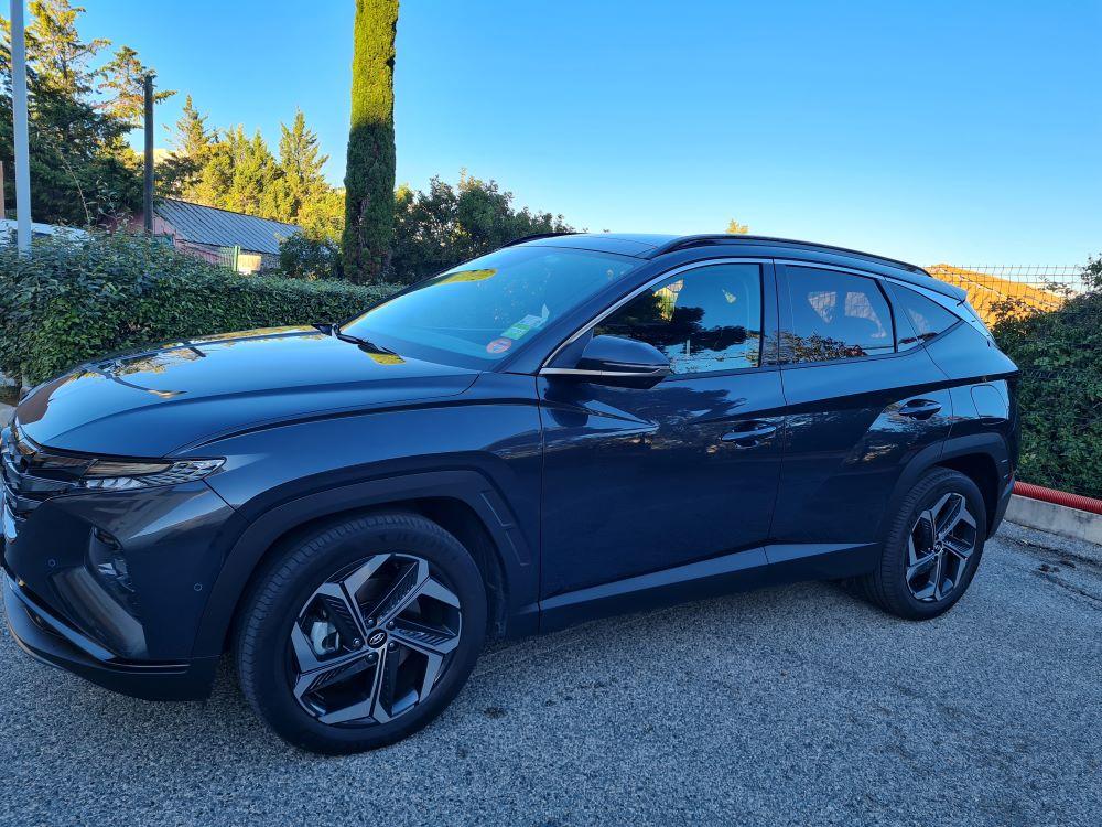 HYUNDAI TUCSON HYBRID